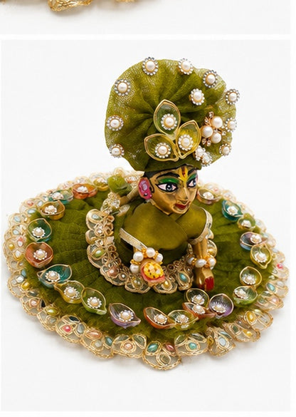 Harit Shringar Poshak (हरित श्रृंगार पोशाक)